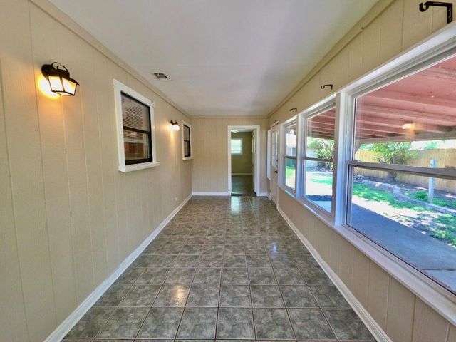 1310 Ray Berglund BLVD A, Round Rock, TX 78664