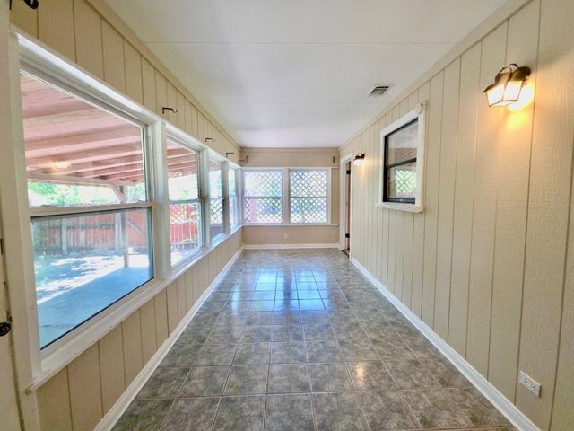 1310 Ray Berglund BLVD A, Round Rock, TX 78664