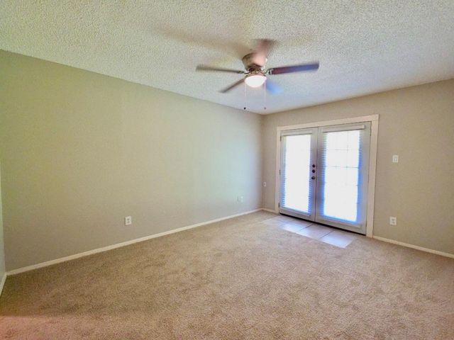 1310 Ray Berglund BLVD A, Round Rock, TX 78664