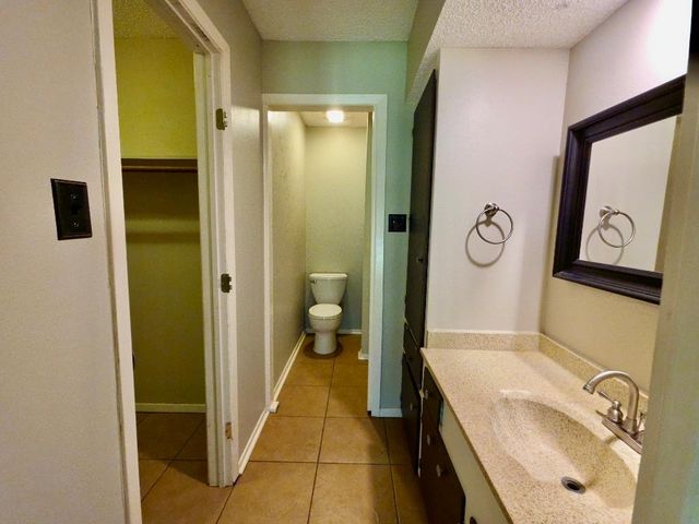1310 Ray Berglund BLVD A, Round Rock, TX 78664