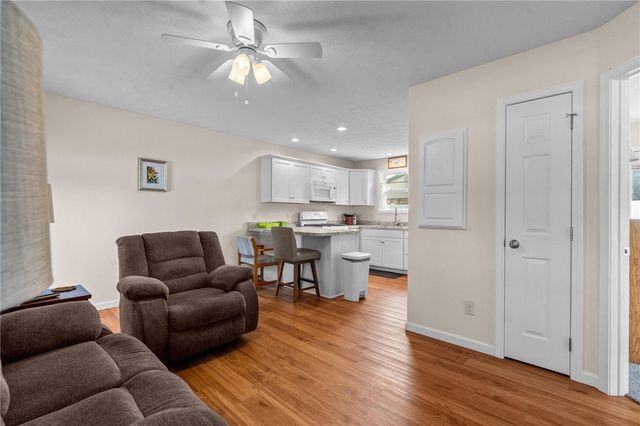 4737 Cottonville Road, Jamestown Vlg, OH 45335