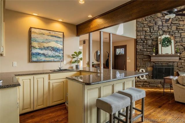 4510 S Birmingham Place, Tulsa, OK 74105