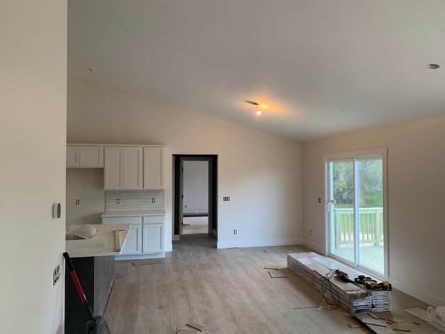 7054 Pinehurst Drive NE, Rockford, MI 49341