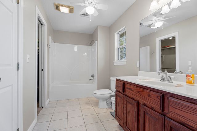 29600 S 660 Road, Grove, OK 74344