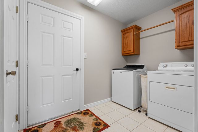 29600 S 660 Road, Grove, OK 74344