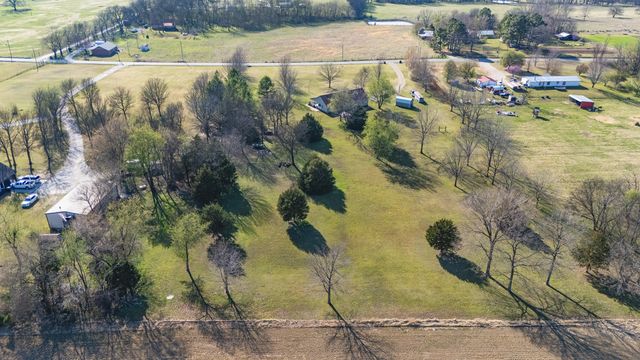 29600 S 660 Road, Grove, OK 74344