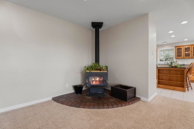 29600 S 660 Road, Grove, OK 74344