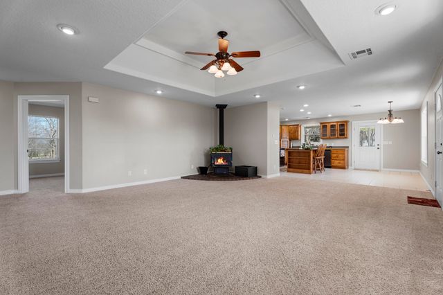 29600 S 660 Road, Grove, OK 74344