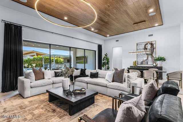 20517 E INDIANA Avenue, Queen Creek, AZ 85142