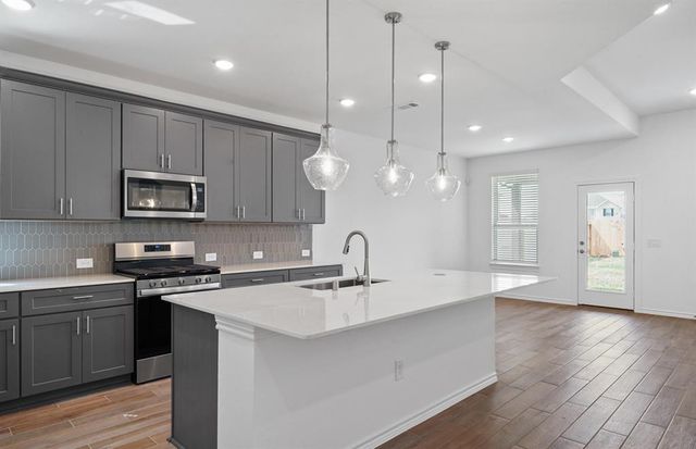 1223 Seaside Cove Lane, Katy, TX 77493