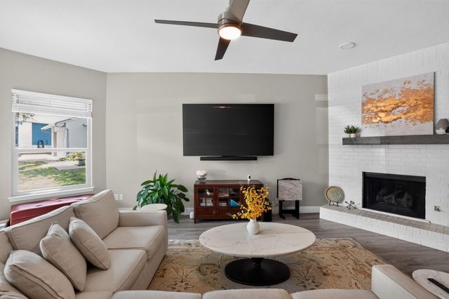 12607 Terra Nova LN, Austin, TX 78727