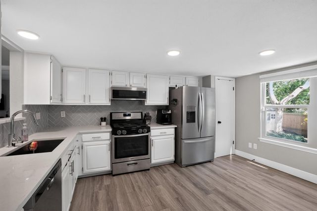 12607 Terra Nova LN, Austin, TX 78727