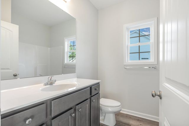 65 Bennington Ct, Georgetown, SC 29440