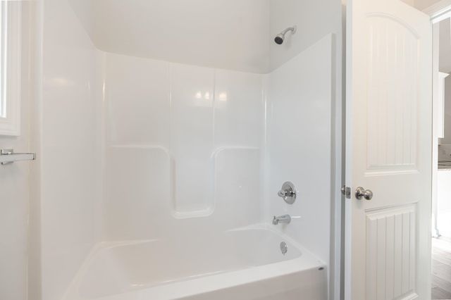 65 Bennington Ct, Georgetown, SC 29440