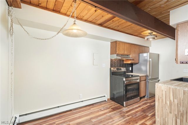 1722 Treetop Trail D, Akron, OH 44313