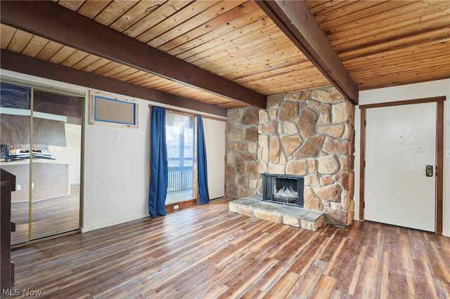 1722 Treetop Trail D, Akron, OH 44313