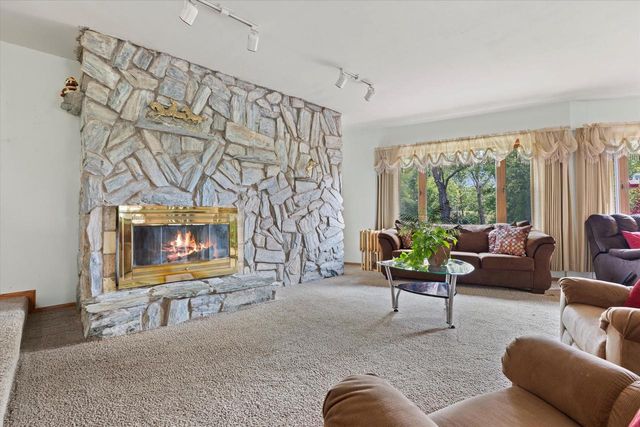 700 76th STREET, Franksville, WI 53126