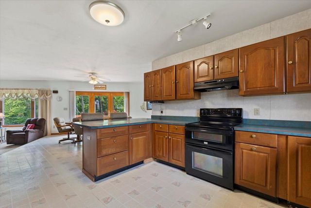 700 76th STREET, Franksville, WI 53126