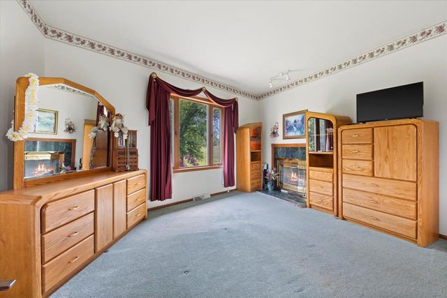 700 76th STREET, Franksville, WI 53126