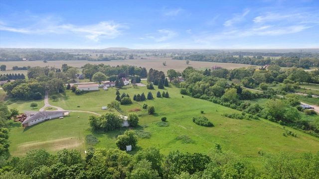 700 76th STREET, Franksville, WI 53126