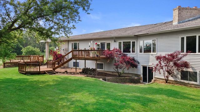 700 76th STREET, Franksville, WI 53126
