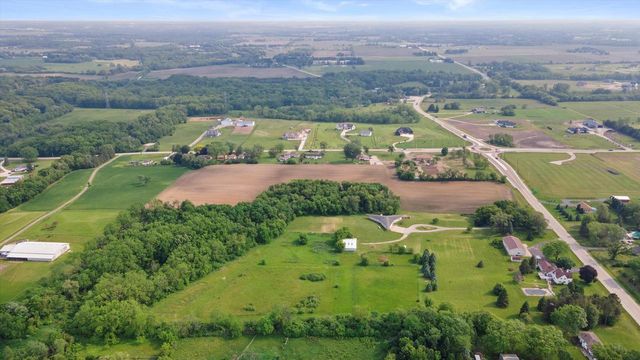 700 76th STREET, Franksville, WI 53126