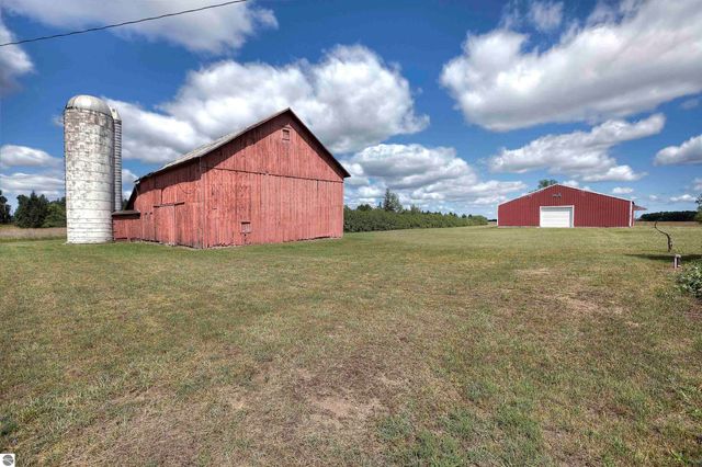 20682 Honor Highway, Interlochen, MI 49643