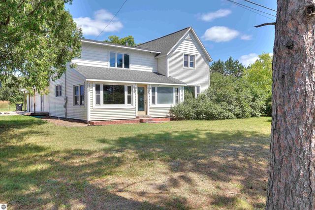 20682 Honor Highway, Interlochen, MI 49643