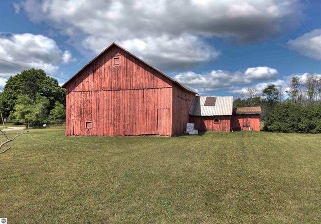 20682 Honor Highway, Interlochen, MI 49643