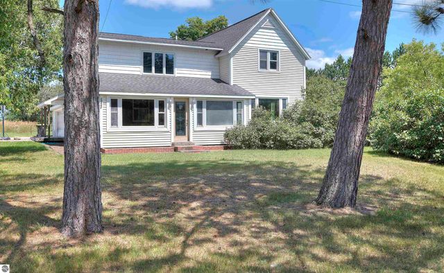 20682 Honor Highway, Interlochen, MI 49643