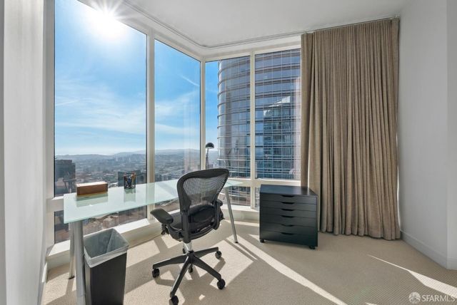 301 Mission Street 52D, San Francisco, CA 94105