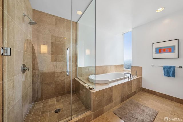 301 Mission Street 52D, San Francisco, CA 94105