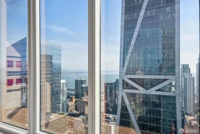 301 Mission Street 52D, San Francisco, CA 94105