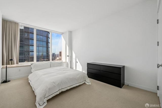 301 Mission Street 52D, San Francisco, CA 94105