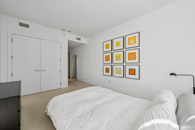 301 Mission Street 52D, San Francisco, CA 94105