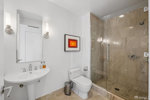 301 Mission Street 52D, San Francisco, CA 94105