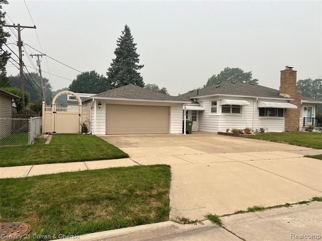 12024 Barberry Street, Southgate, MI 48195