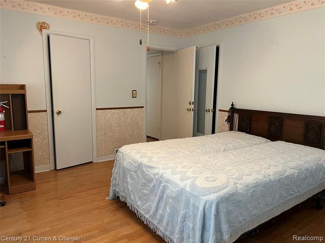 12024 Barberry Street, Southgate, MI 48195