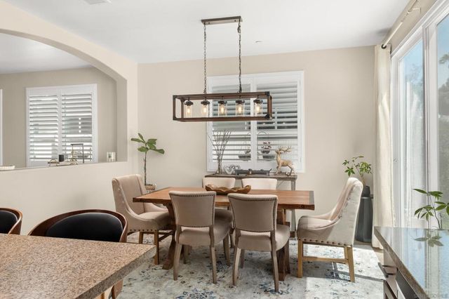 1340 Shoshone Falls, Ramona, CA 92065