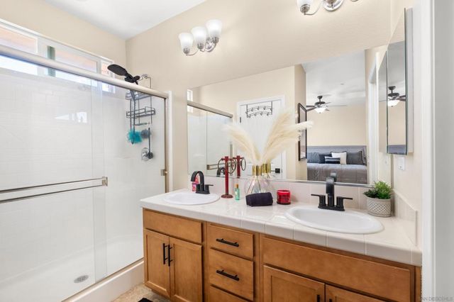 1340 Shoshone Falls, Ramona, CA 92065