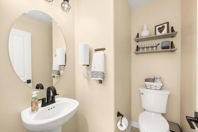 1340 Shoshone Falls, Ramona, CA 92065