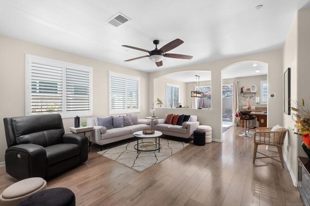 1340 Shoshone Falls, Ramona, CA 92065