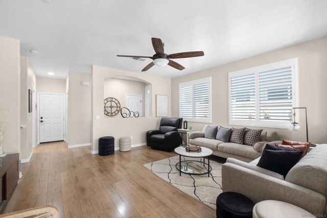 1340 Shoshone Falls, Ramona, CA 92065