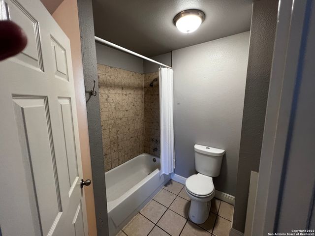 10622 gaylord, San Antonio, TX 78224