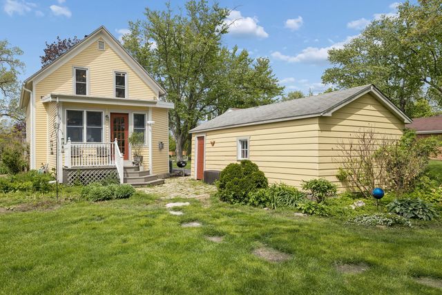 220 Pacific Street, Frankfort, IL 60423