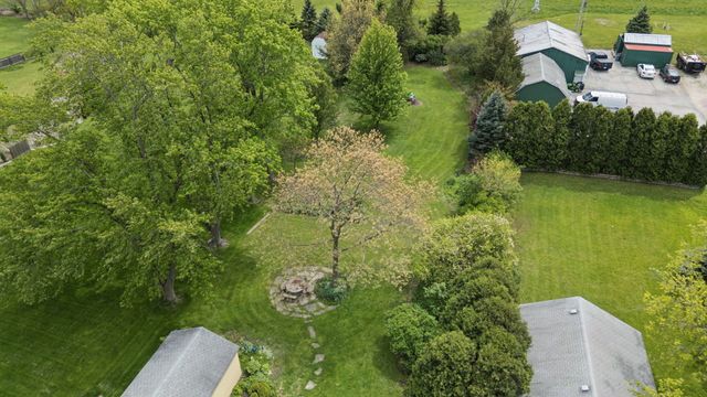 220 Pacific Street, Frankfort, IL 60423