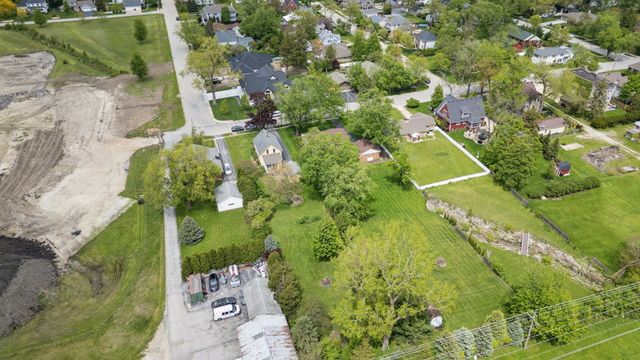 220 Pacific Street, Frankfort, IL 60423