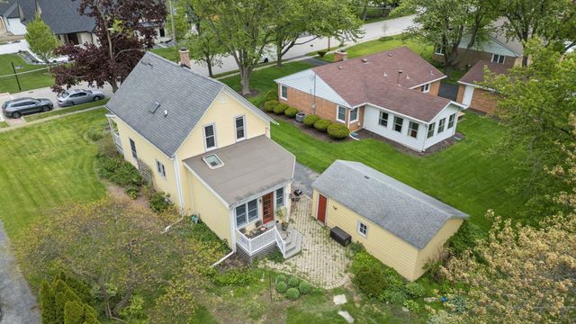 220 Pacific Street, Frankfort, IL 60423