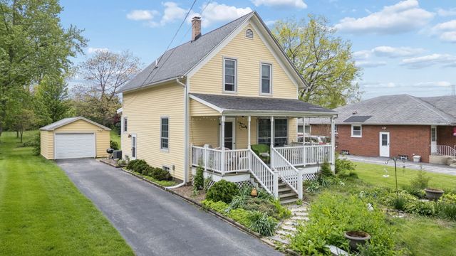 220 Pacific Street, Frankfort, IL 60423