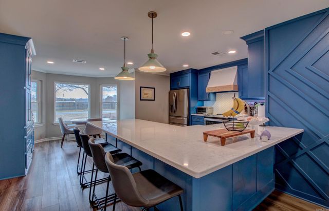 4 Riviera Drive, Conway, AR 72034